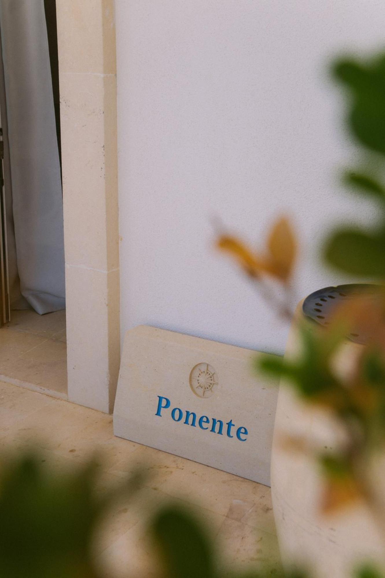 Villa Del Ponente Otranto Alimini Exteriör bild