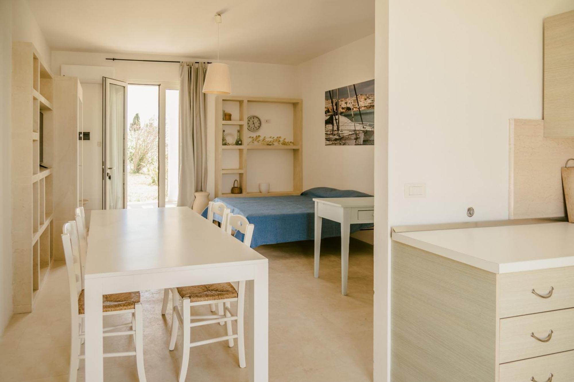 Villa Del Ponente Otranto Alimini Exteriör bild